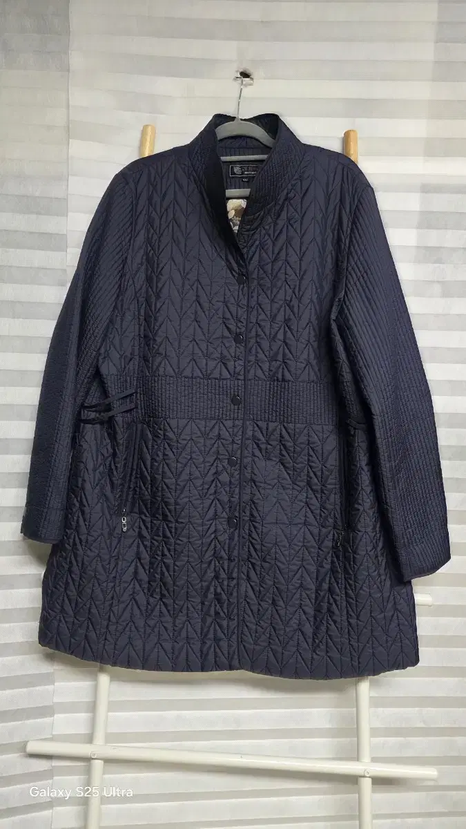 MATIN KIM | 마뗑킴 Matin Kim Onepiece (UNBALANCE LAYERED ZIP